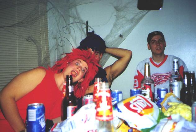 halloween98-6.jpg (40725 bytes)